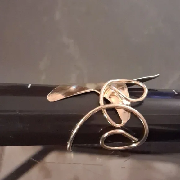 GOLD STAR RING - Picture 4 of 5